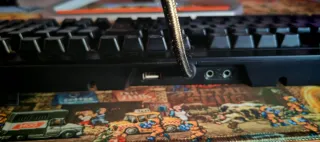 Teclado Redragon Negro y Naranja