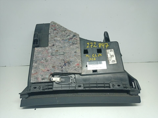 GUANTERA MERCEDES-BENZ CLASE CLA (BM 117)