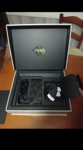 HP OMEN MAX 16 ak-0007ns Laptop da Gaming