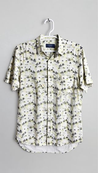 Camisa Hawaiana Palmeras Verde y Blanca