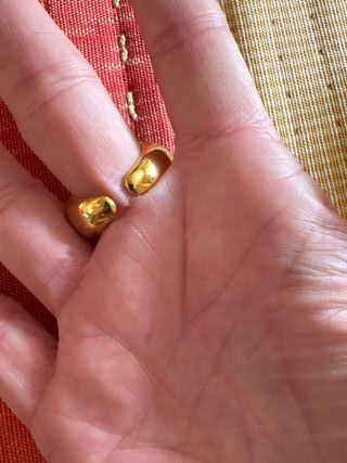 Anillo de acero espectacular azul y dorado