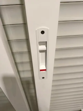 2 Balconeras corredera con persianas