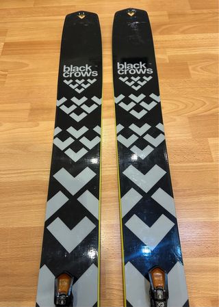 Esquís Black Crows Solis 180cm