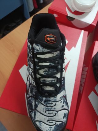 Zapatillas de moda con tallas a elegir