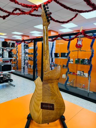 Guitarra Eléctrica Madera Hecha a Mano