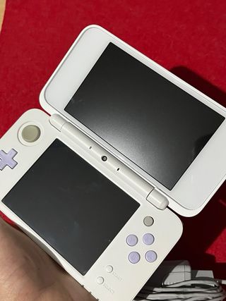 Nintendo NEW 2DS XL Tomodachi Life