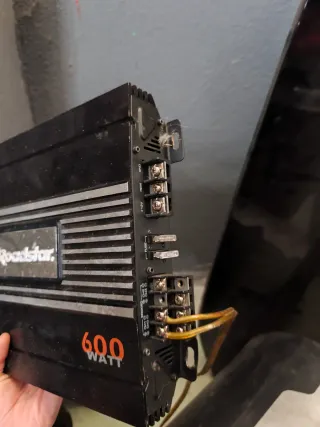 Etapa de Potencia Roadstar 600W AM-548