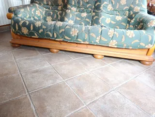 Sofá rústico 2-3 plazas tela y madera