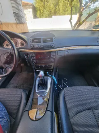 Mercedes-Benz Classe E (214) 2005