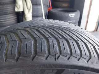 (P92) 245.50.19.105V michelín