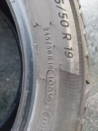 (P92) 245.50.19.105V michelín