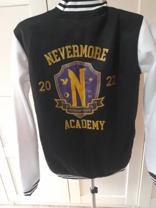 Chaqueta estilo universitario M