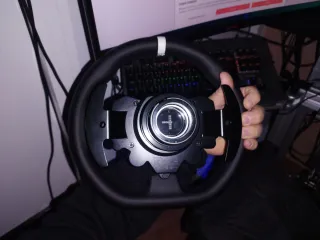 Volante Moza ESX per PC