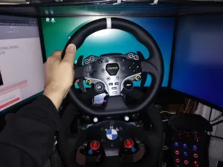 Volante Moza ESX per PC