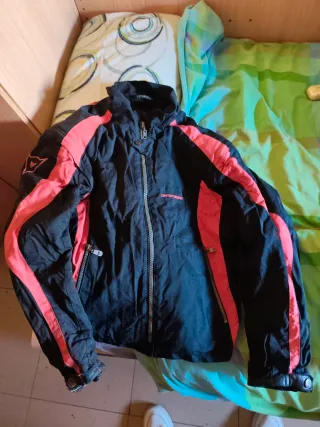 Chaqueta Moto Dainese Roja Talla 48