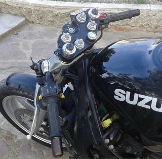 Suzuki GSX750F