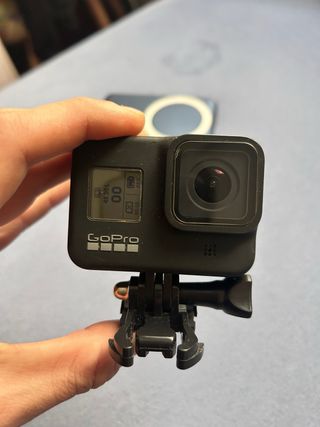 GoPro Hero 8 in vendita perché ne ho comprata un'altra