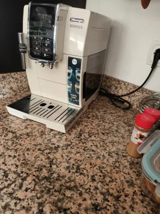 Cafetera DeLonghi Dinamica Automática