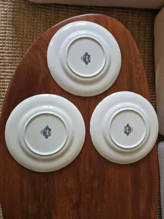 Set 4 Platos 3 planos 1 hondo Porcelana La Cartuja
