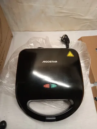 Piastra per sandwich Aigostar