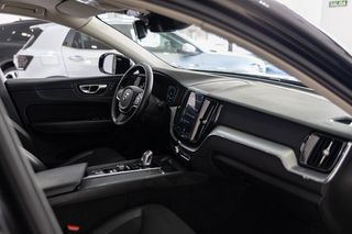 Volvo XC60 407cv hibrido enchufable. techo solar