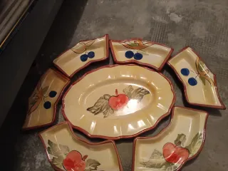 Antipastiera ceramica decorata frutta