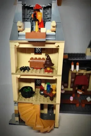 Set LEGO compatibile di Hogwarts di Harry Potter