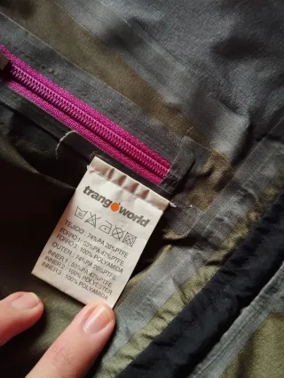 Chaqueta Gore-Tex Negra y Rosa (mujer)