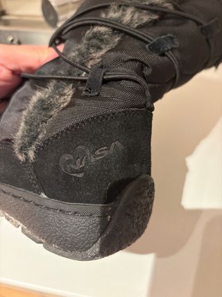 Botas de Nieve Negras ( una sola ves me he puesto