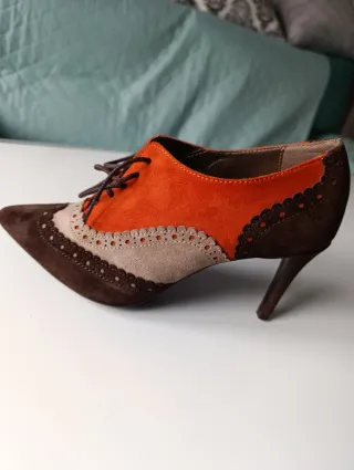 Zapatos de tacón de piel talla 37