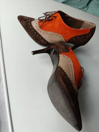 Zapatos de tacón de piel talla 37