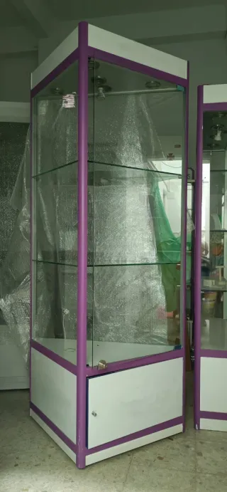 Juego 5 vitrinas expositoras bisutería, 4 y 1 resp