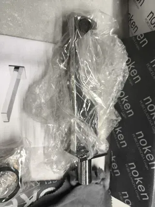 Caño de bañera Porcelanosa