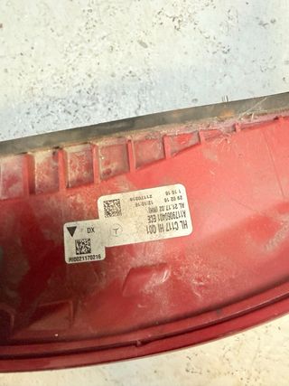 Piloto trasero Mercedes cla derecho