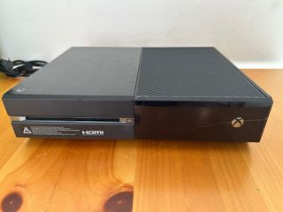 Xbox One con scatola - funzionante