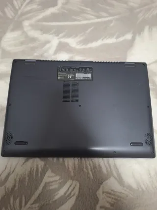 Portátil Asus Vivobook