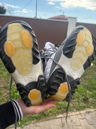 Botas de snowboard Quechua nuevas