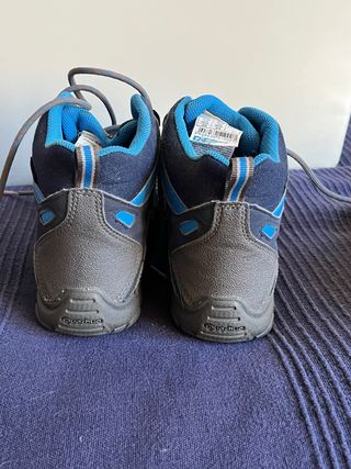 Botas montaña Decathlon Quechua T.38 Waterproof