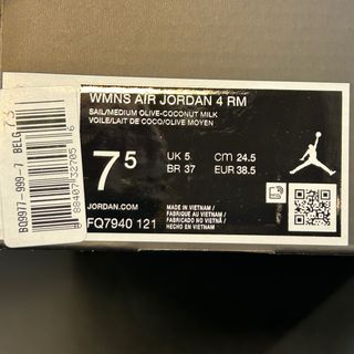 Air Jordan 4 RM 38.5