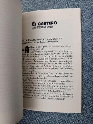 Blazar compendio de ciencia ficción en clave humor