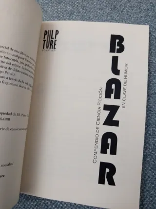 Blazar compendio de ciencia ficción en clave humor