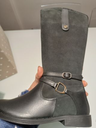 Botas niña talla 32