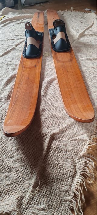 Sci nautici in legno