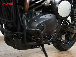 TRIUMPH SCRAMBLER 900 4T