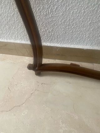 Marco de madera vintage con concha