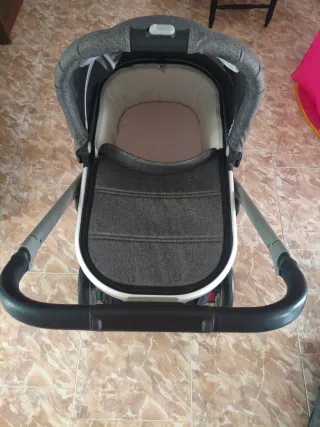 Carrito bebé Uppababy vista V2con extras
