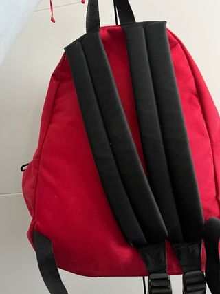 Mochila Eastpak Roja