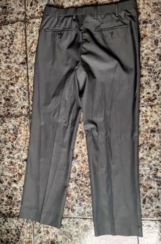 Pantalón de vestir gris hombre