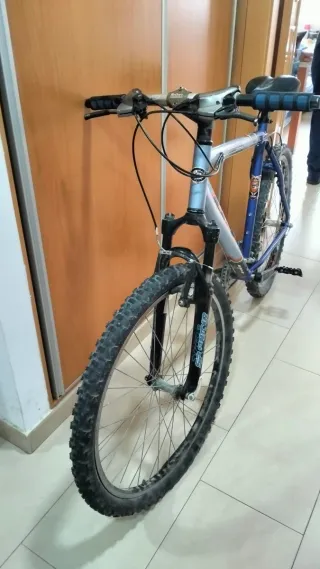 Bicicleta BH Jumper Azul