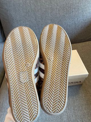 Zapatillas deportivas leopardo